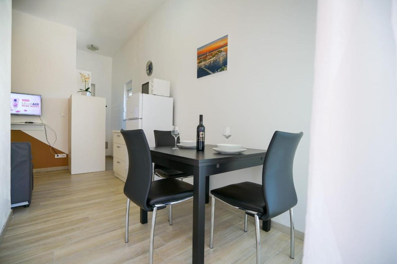 Apartment Nicol Zadar Exterior photo